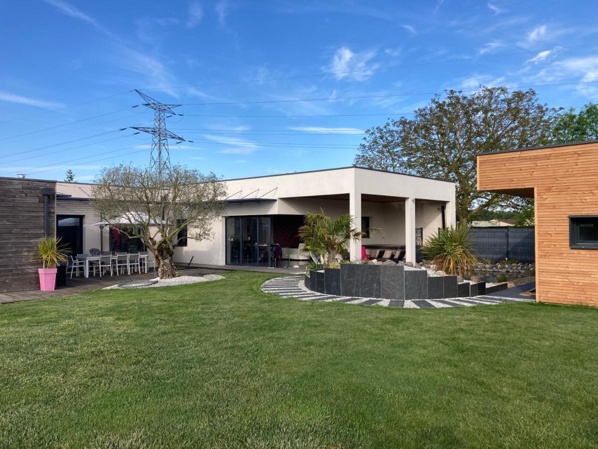 Adorable Studio D'Hote Zen Et Paisible Les Gonds Exterior foto