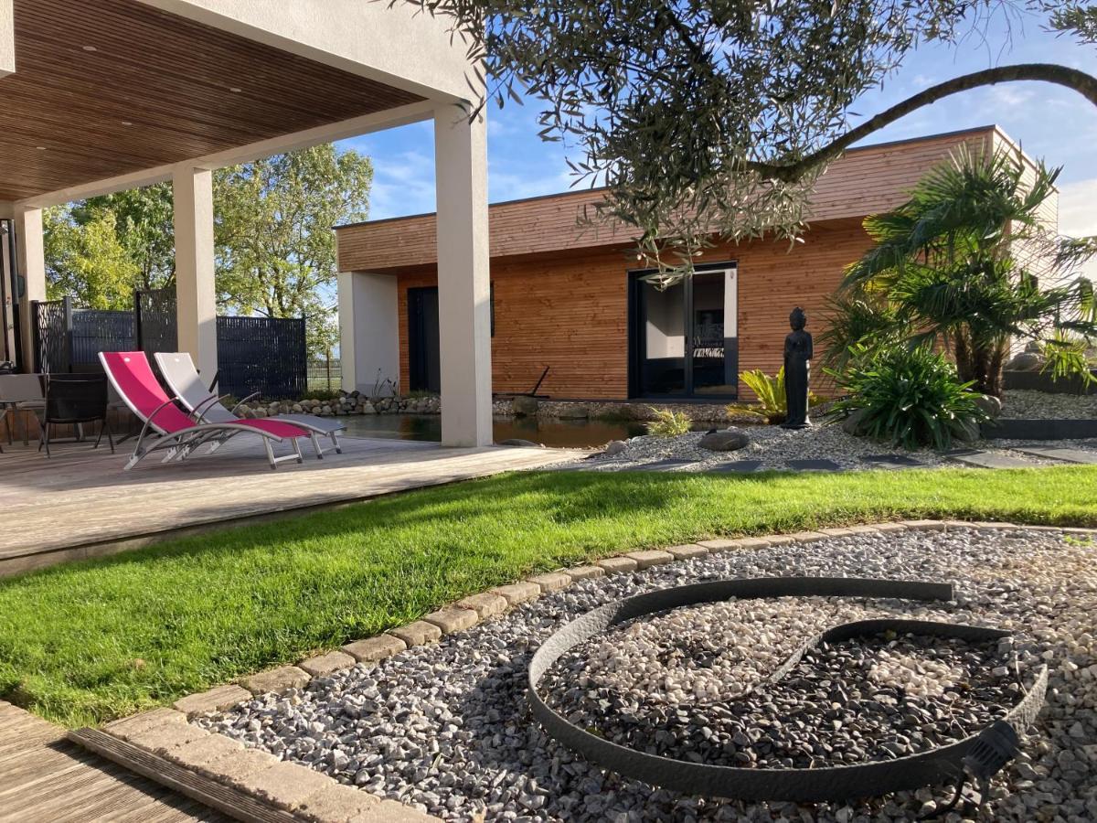Adorable Studio D'Hote Zen Et Paisible Les Gonds Exterior foto