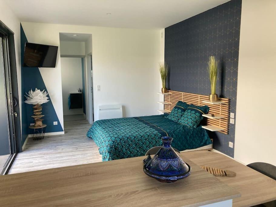 Adorable Studio D'Hote Zen Et Paisible Les Gonds Exterior foto